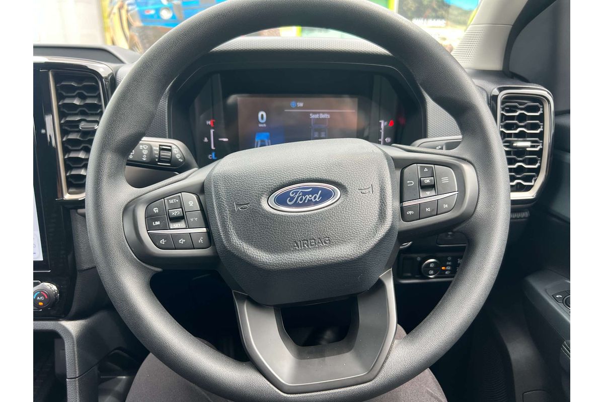 2024 Ford Everest Ambiente