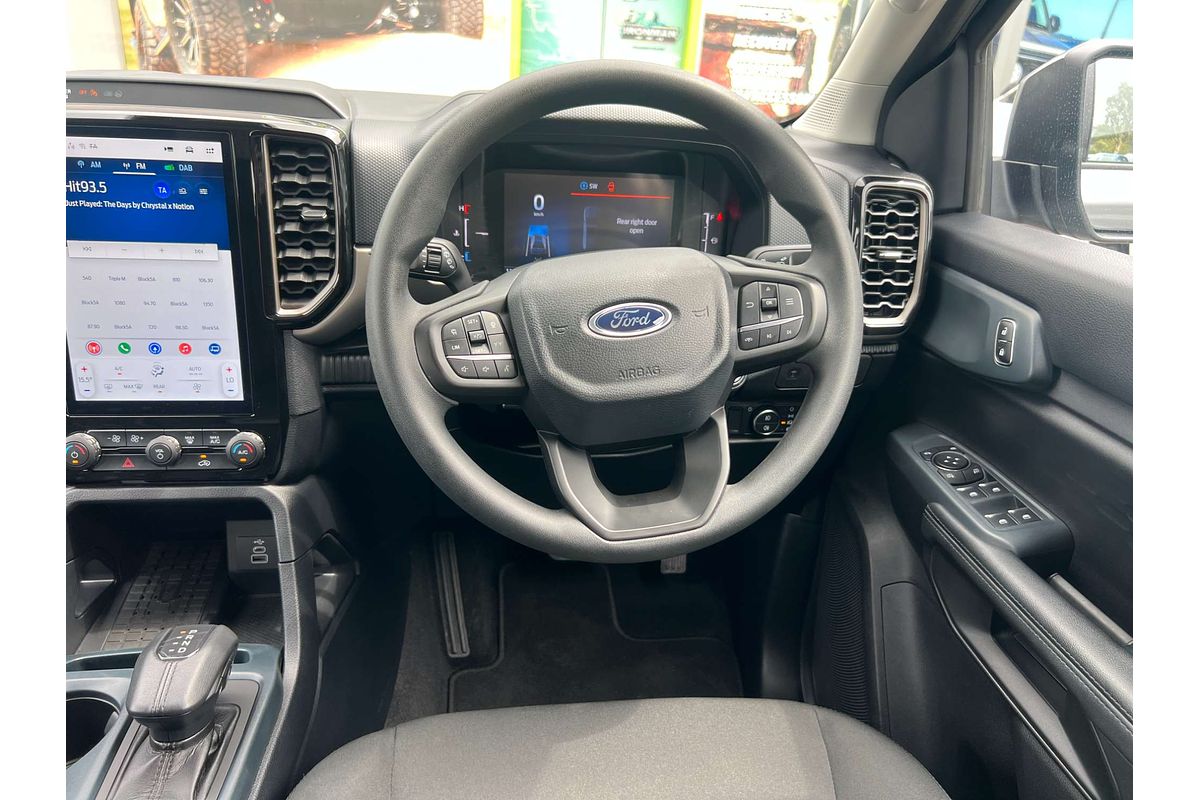 2024 Ford Everest Ambiente