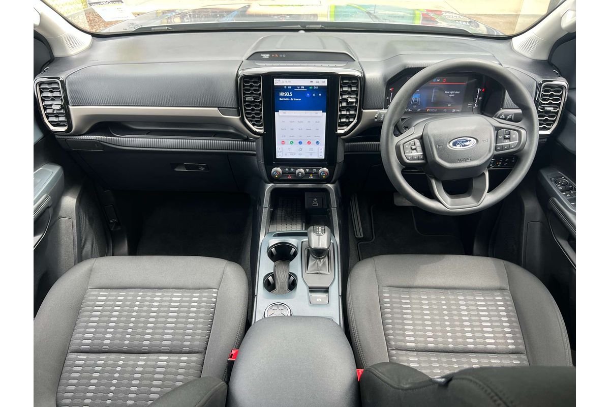 2024 Ford Everest Ambiente