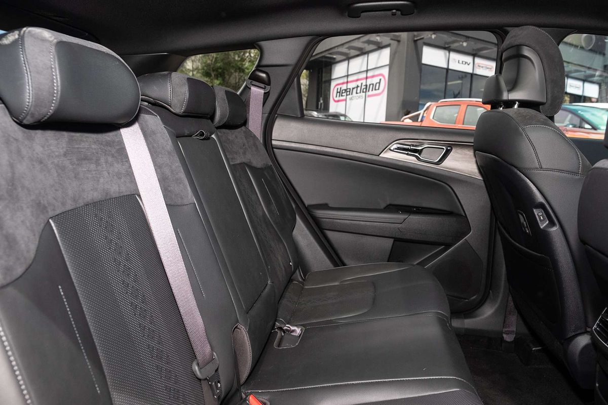 2024 Kia Sportage GT-Line NQ5