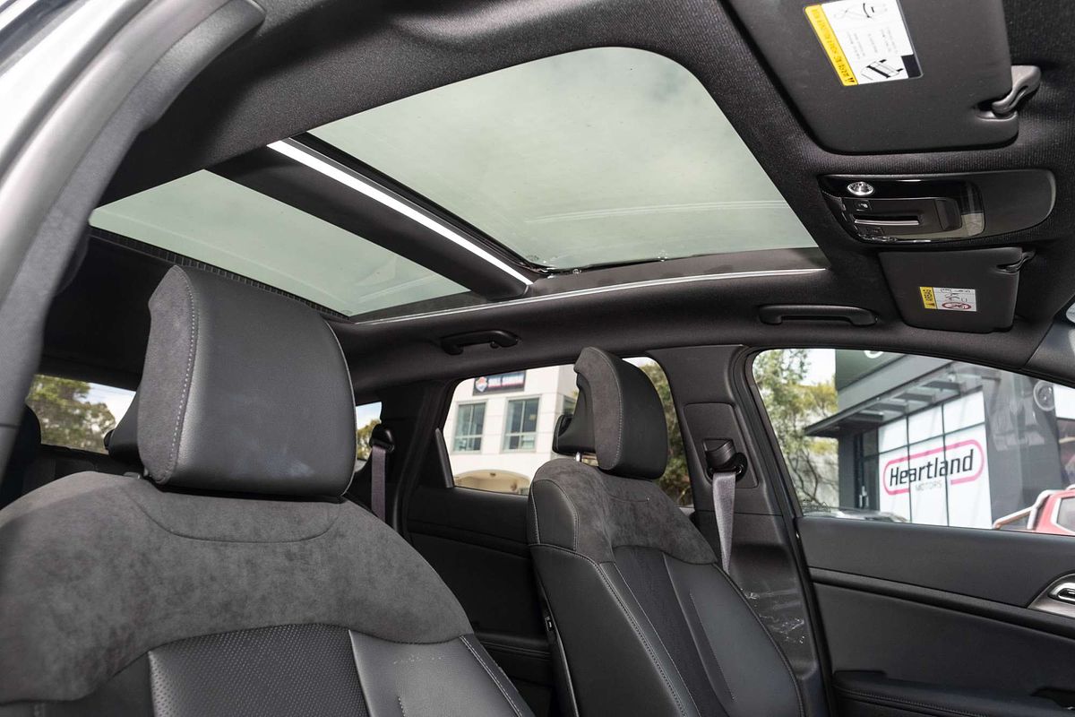 2024 Kia Sportage GT-Line NQ5