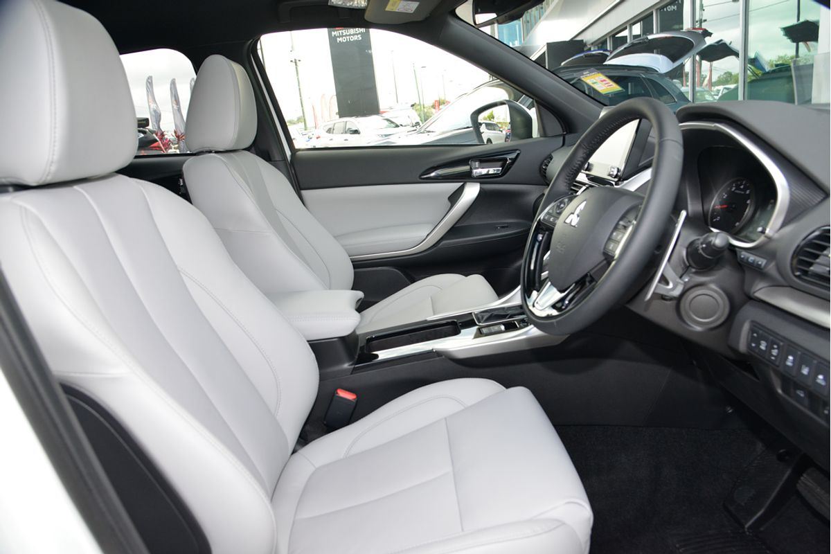 2024 Mitsubishi Eclipse Cross Exceed YB