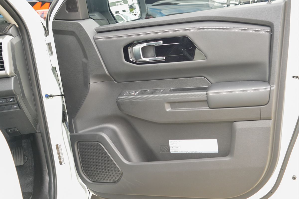 2024 Mitsubishi Triton GLS MV 4X4