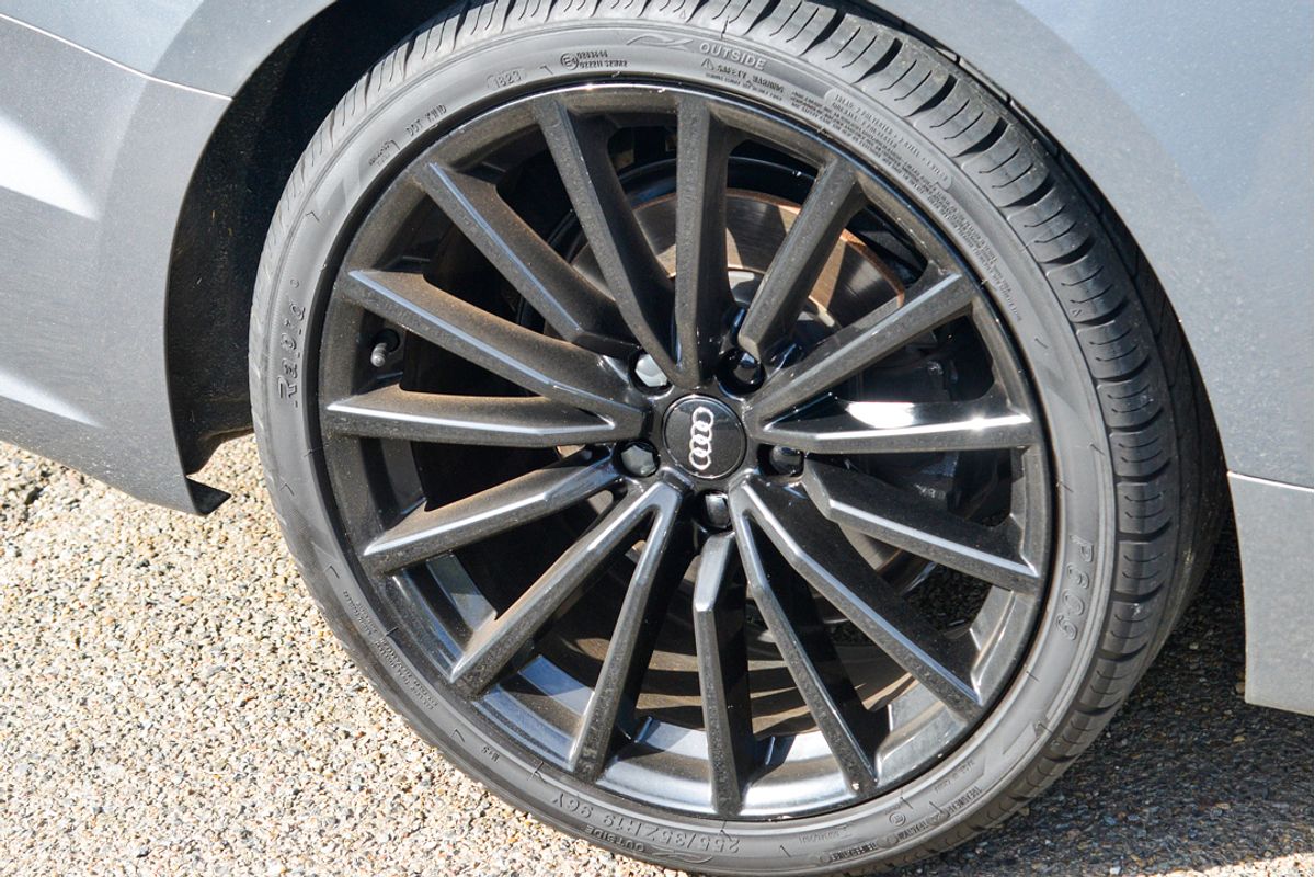 2017 Audi A5 sport F5