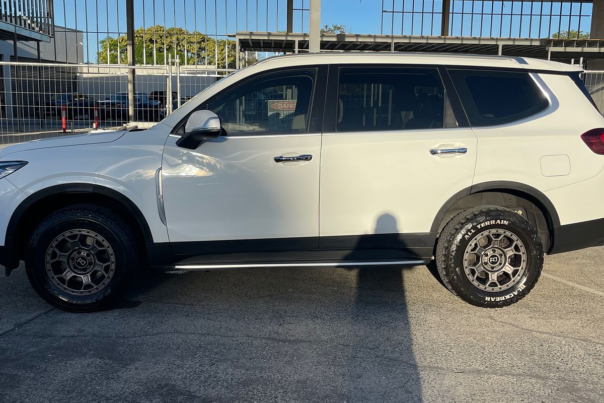 2022 LDV D90 Executive SV9A