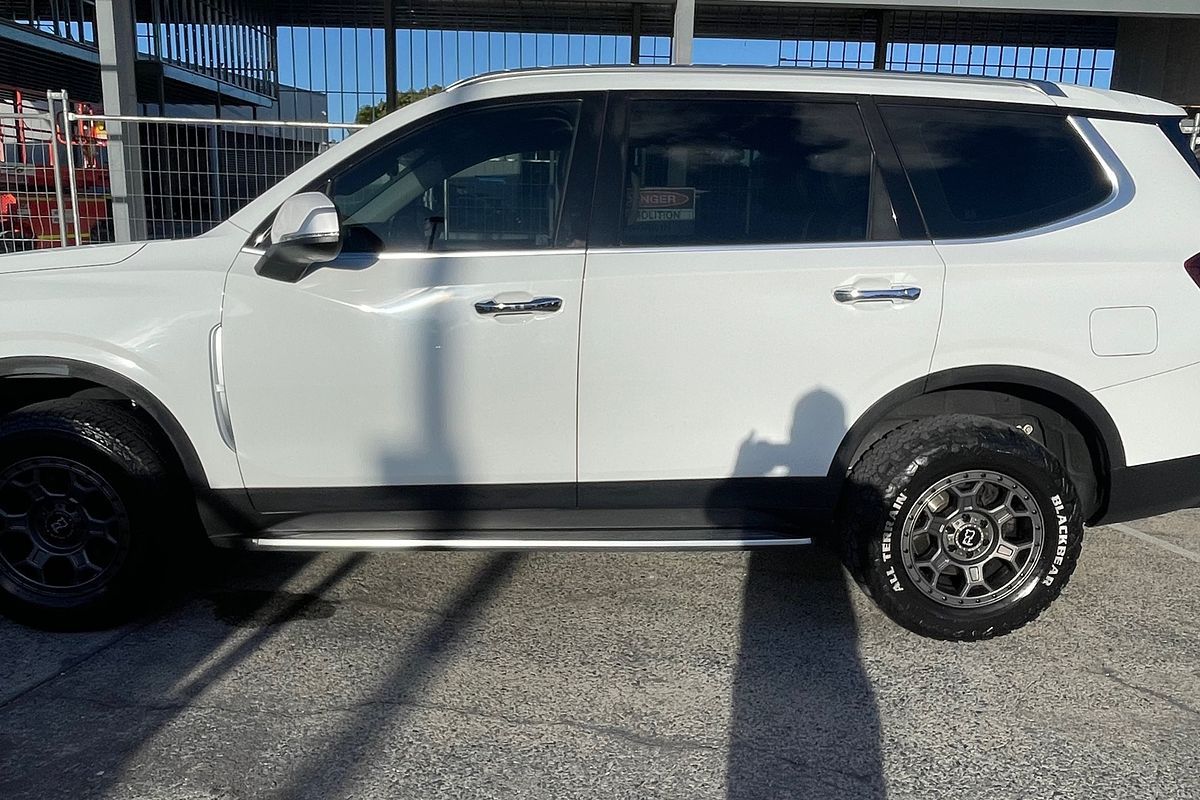 2022 LDV D90 Executive SV9A