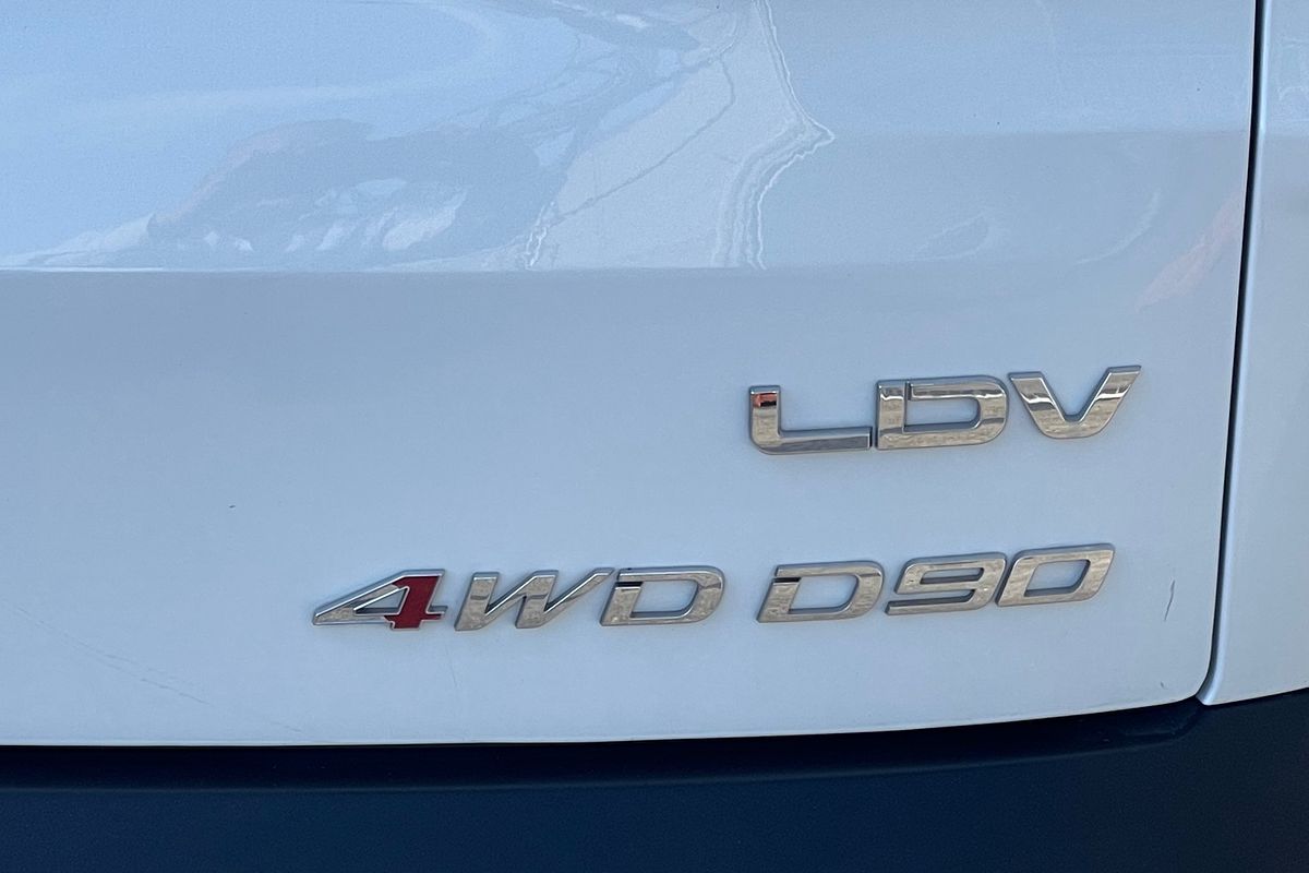 2022 LDV D90 Executive SV9A