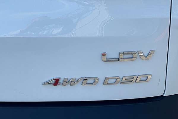 2022 LDV D90 Executive SV9A