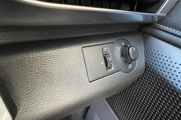 2022 LDV D90 Executive SV9A