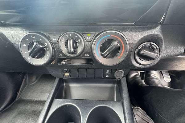 2020 Toyota Hilux