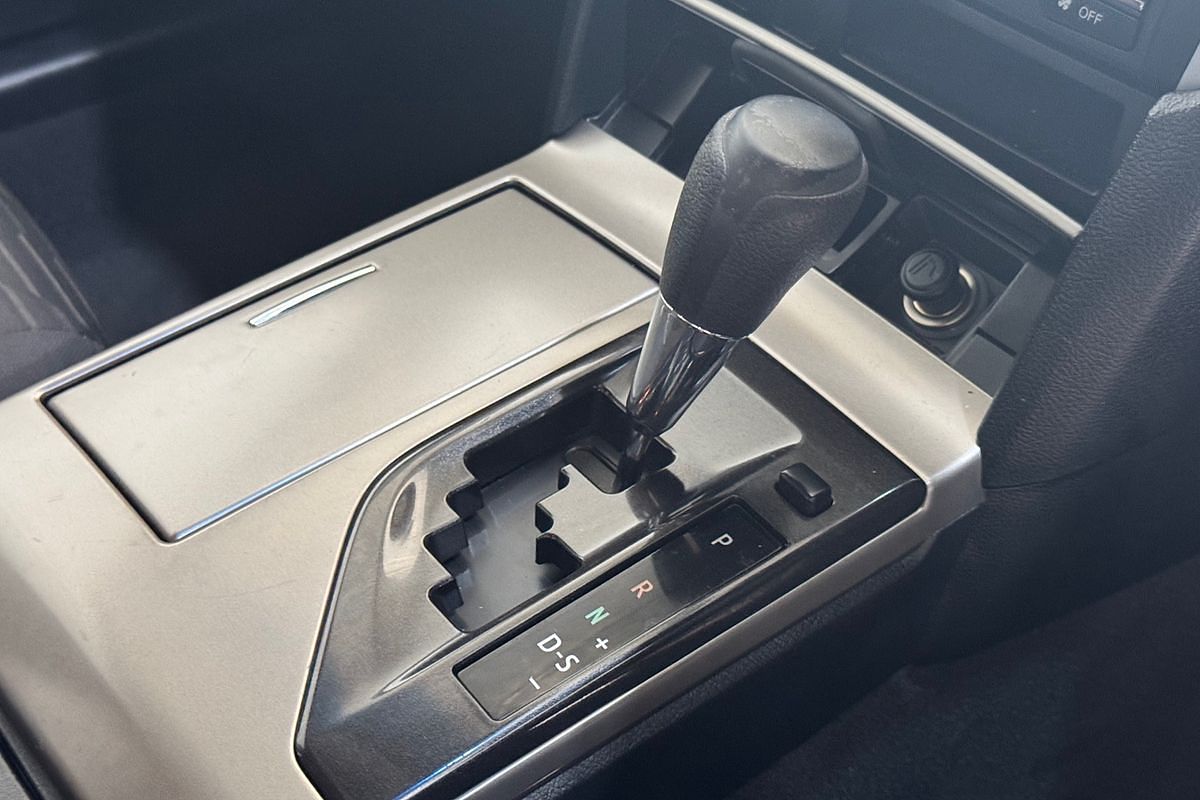 2016 Toyota Aurion AT-X GSV50R