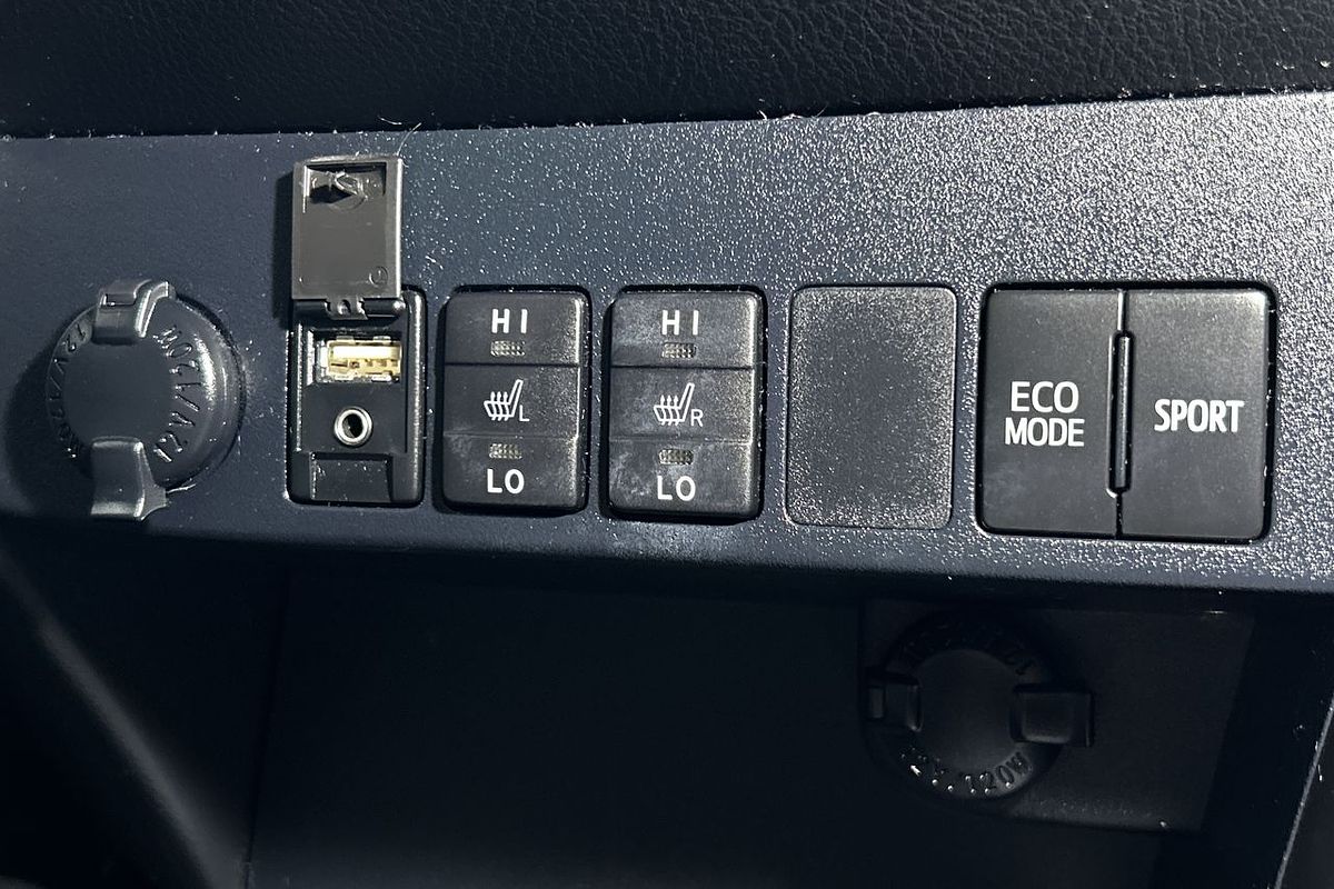 2016 Toyota RAV4 Cruiser ASA44R