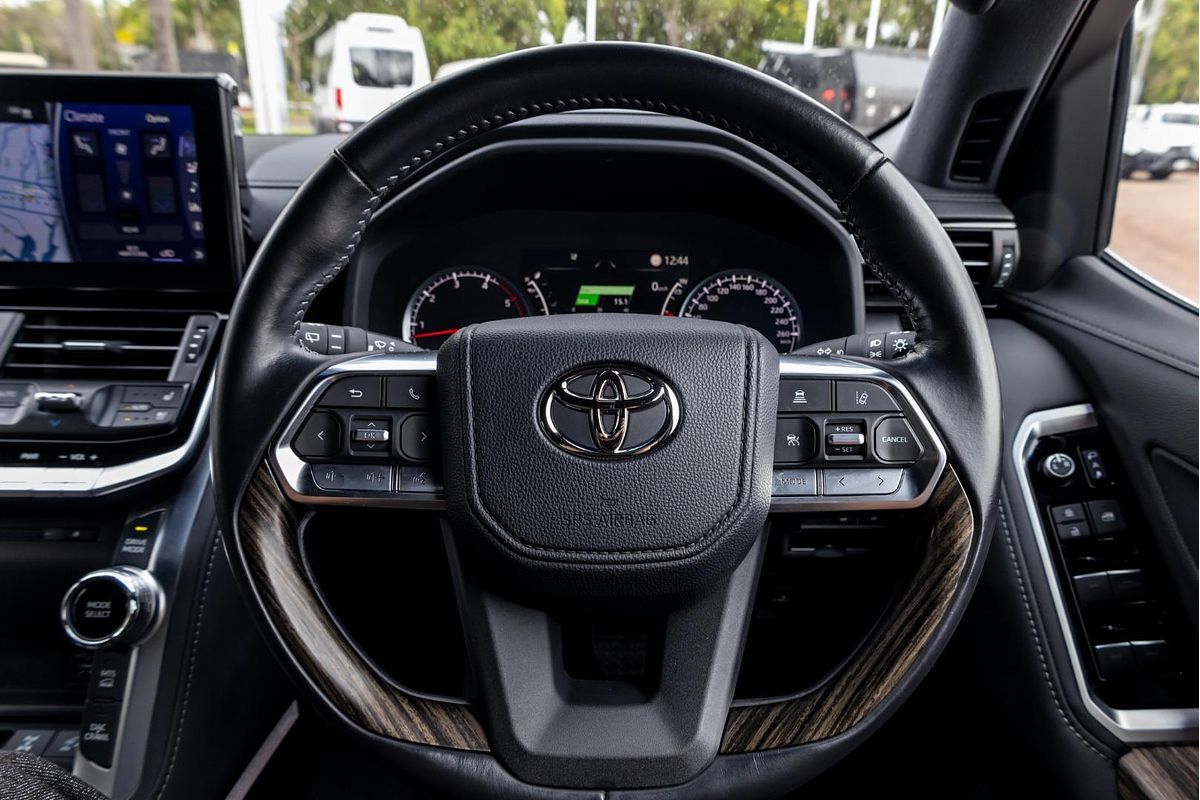 2023 Toyota Landcruiser VX FJA300R