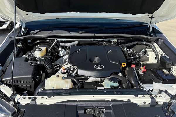 2020 Toyota Hilux SR GUN126R 4X4