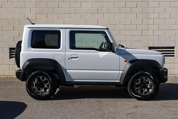 2025 Suzuki Jimny GLX GJ