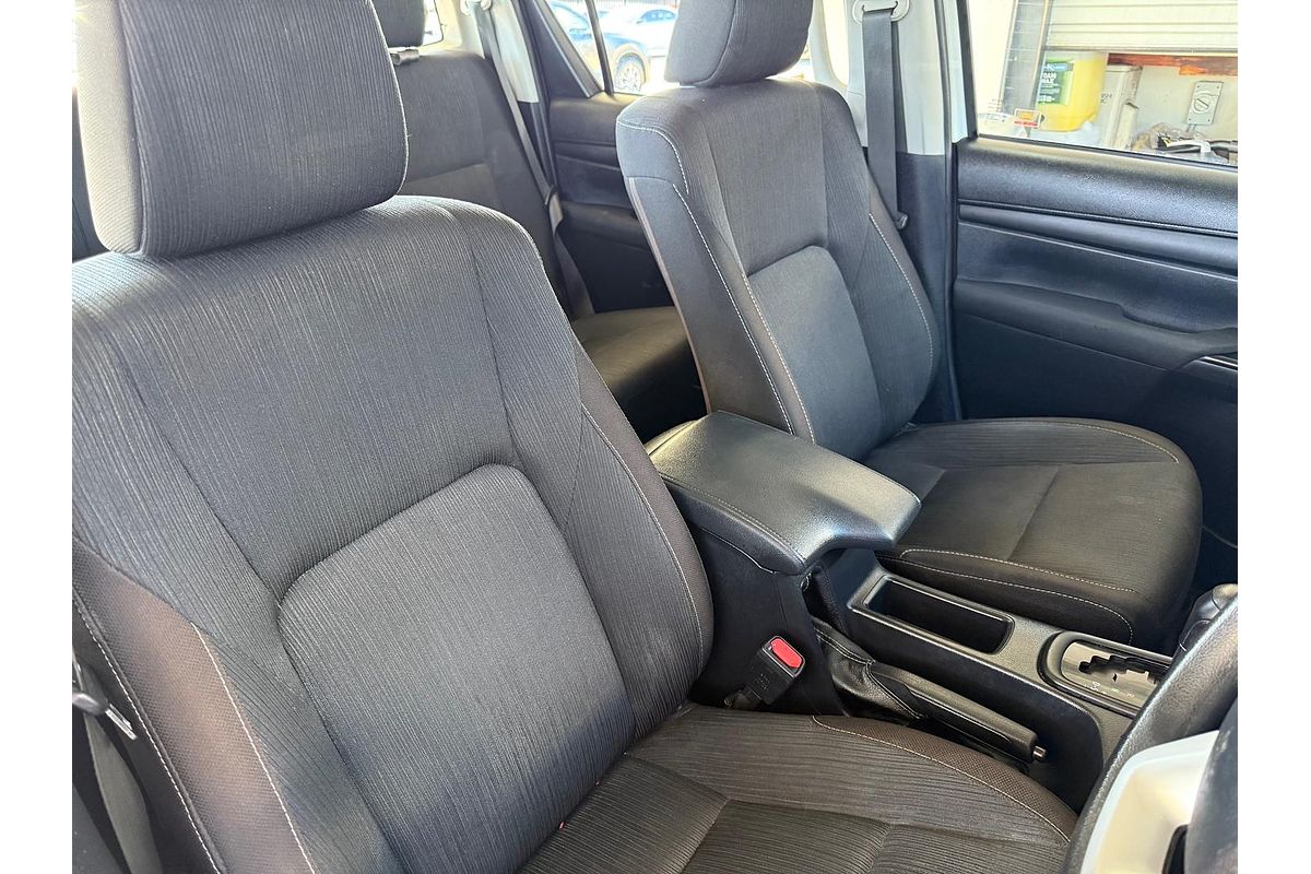 2020 Toyota Hilux SR GUN126R 4X4