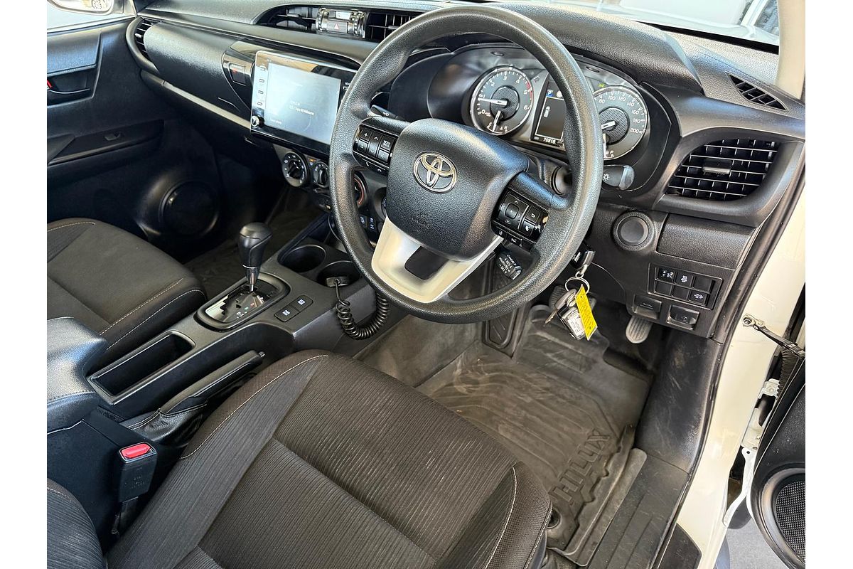2020 Toyota Hilux SR GUN126R 4X4