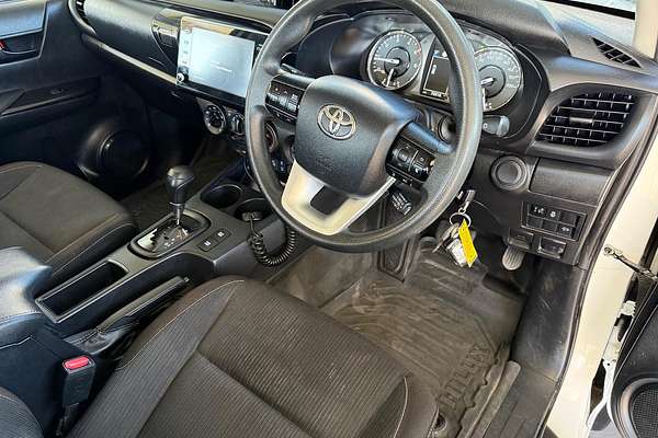 2020 Toyota Hilux SR GUN126R 4X4