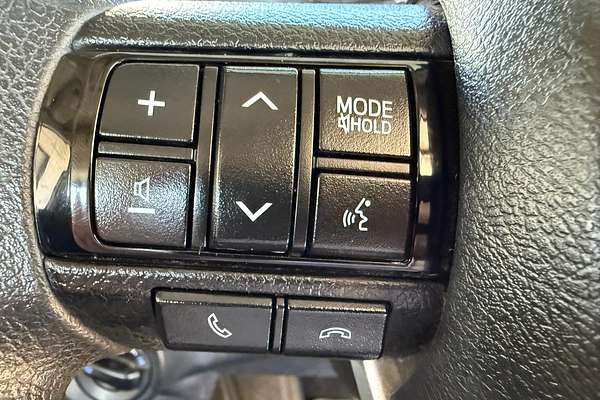 2020 Toyota Hilux SR GUN126R 4X4
