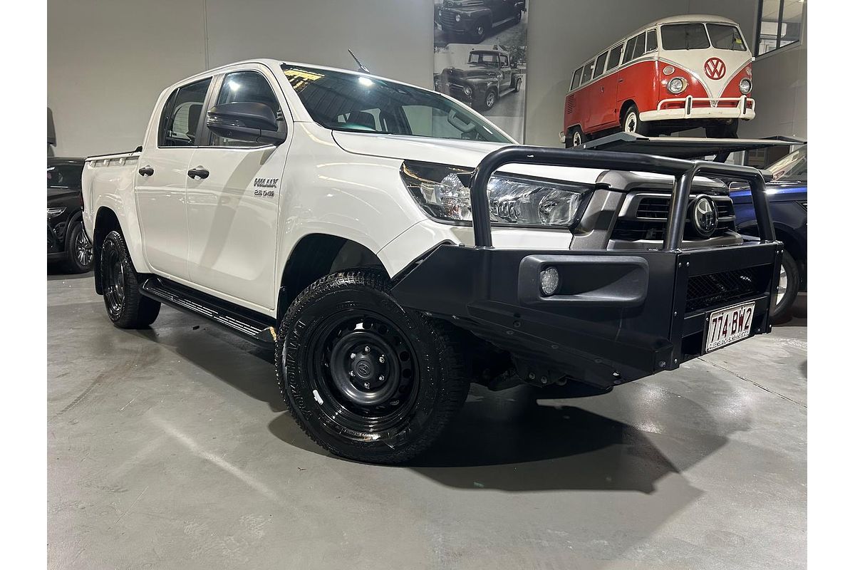 2021 Toyota Hilux SR GUN126R 4X4