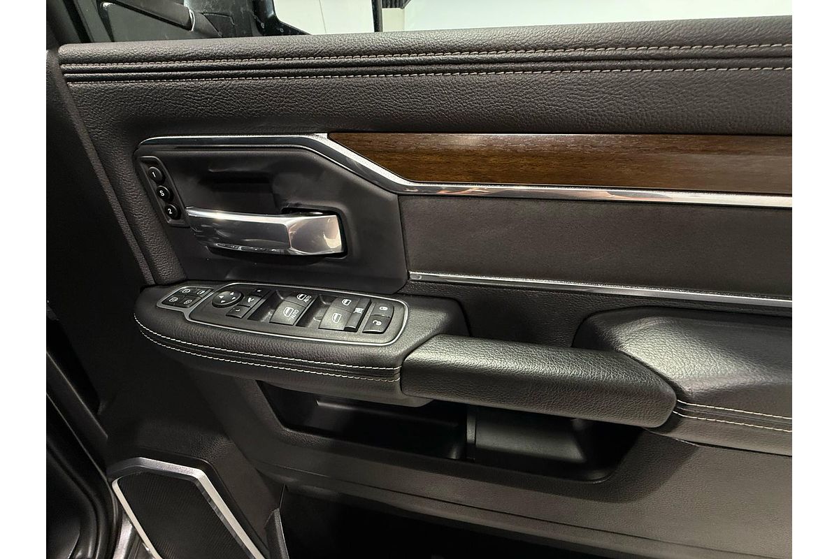2024 RAM 2500 Laramie Rambox DJ 4X4