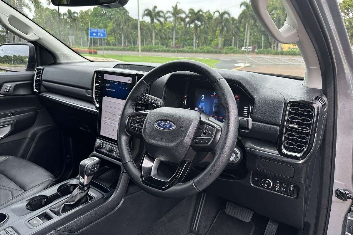 2022 Ford Everest Trend