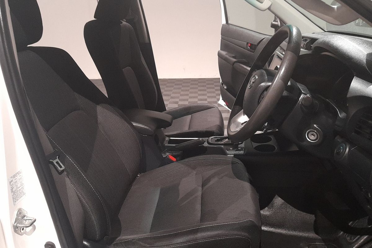 2020 Toyota Hilux SR GUN126R 4X4