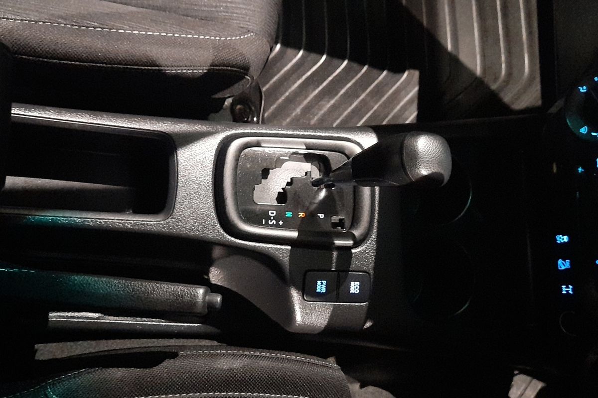 2020 Toyota Hilux SR GUN126R 4X4