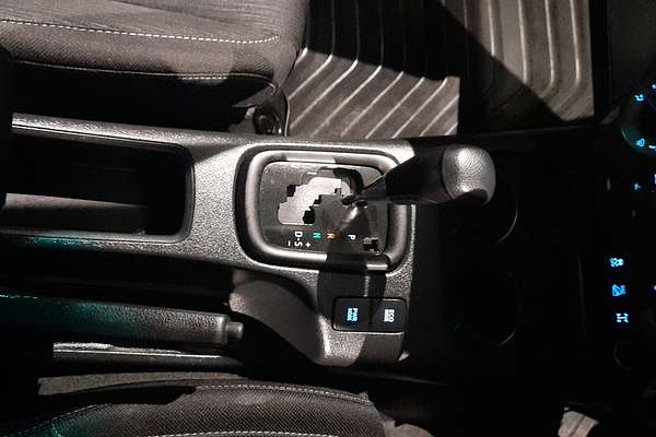 2020 Toyota Hilux SR GUN126R 4X4