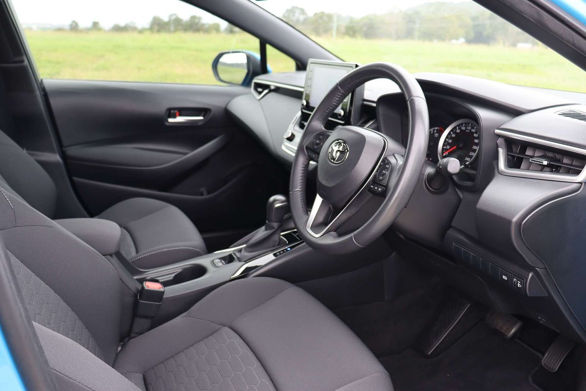 2021 Toyota Corolla SX MZEA12R