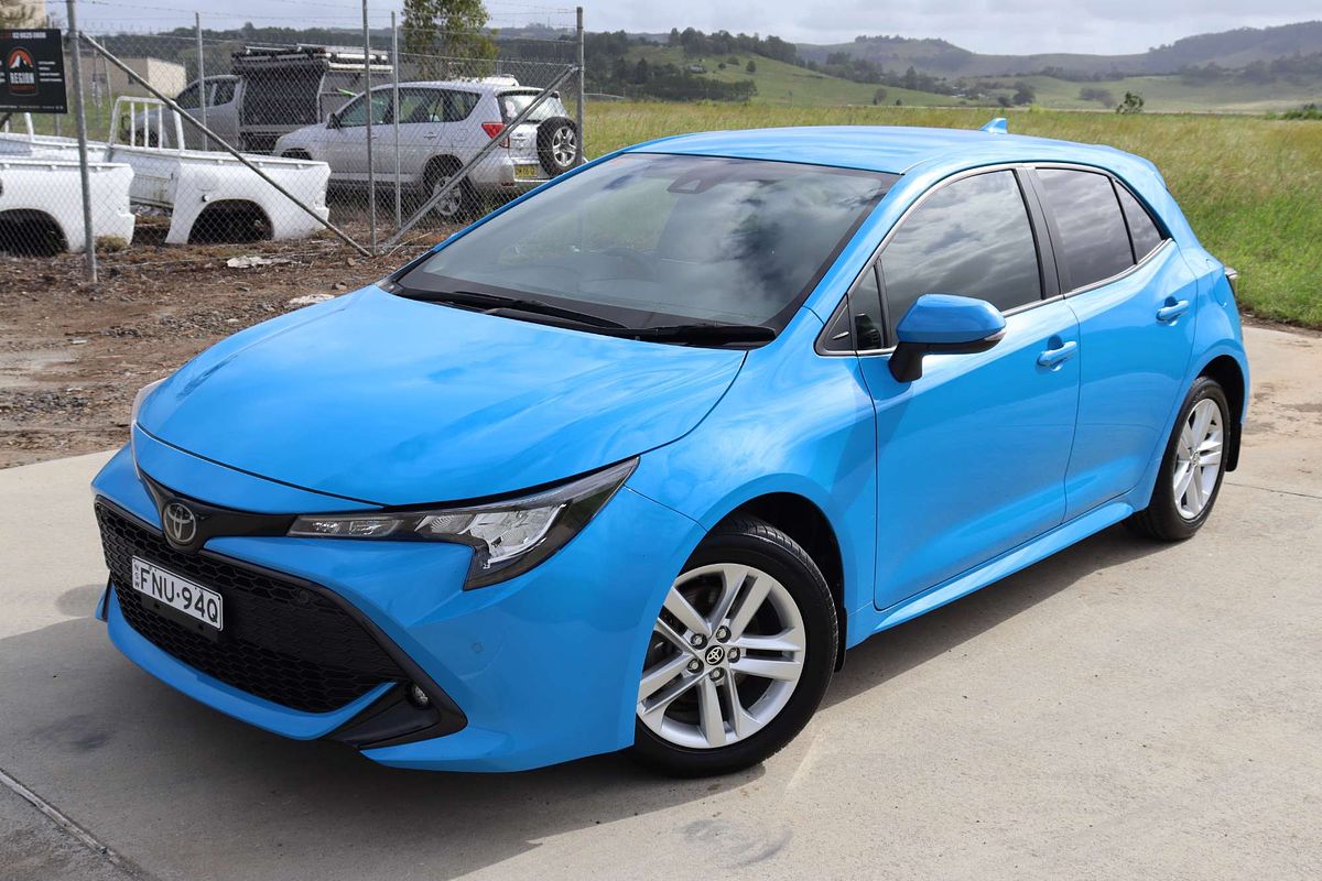 2021 Toyota Corolla SX MZEA12R