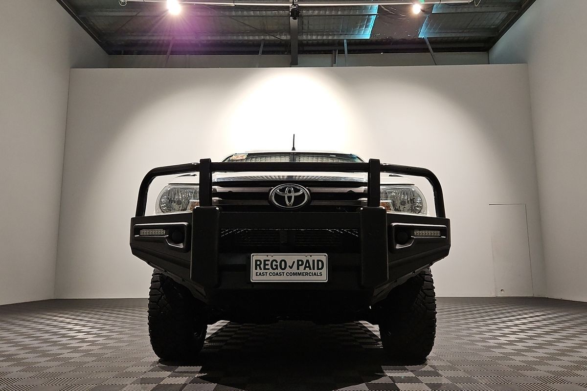 2017 Toyota Hilux SR GUN126R 4X4