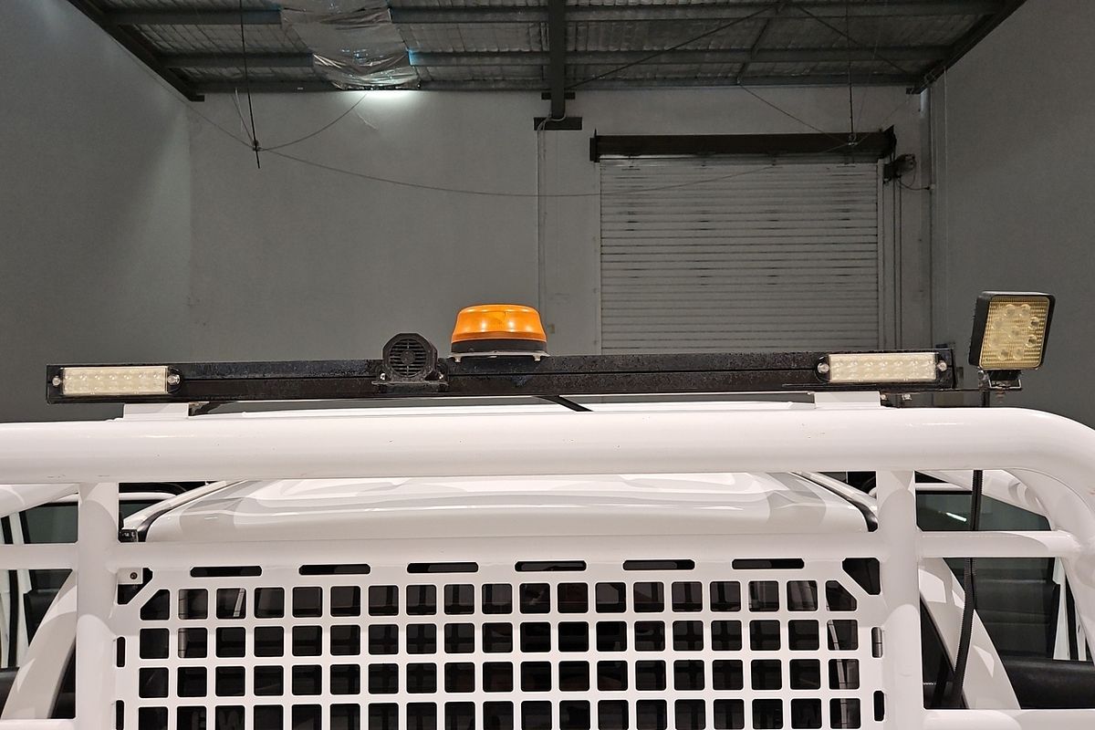 2017 Toyota Hilux SR GUN126R 4X4
