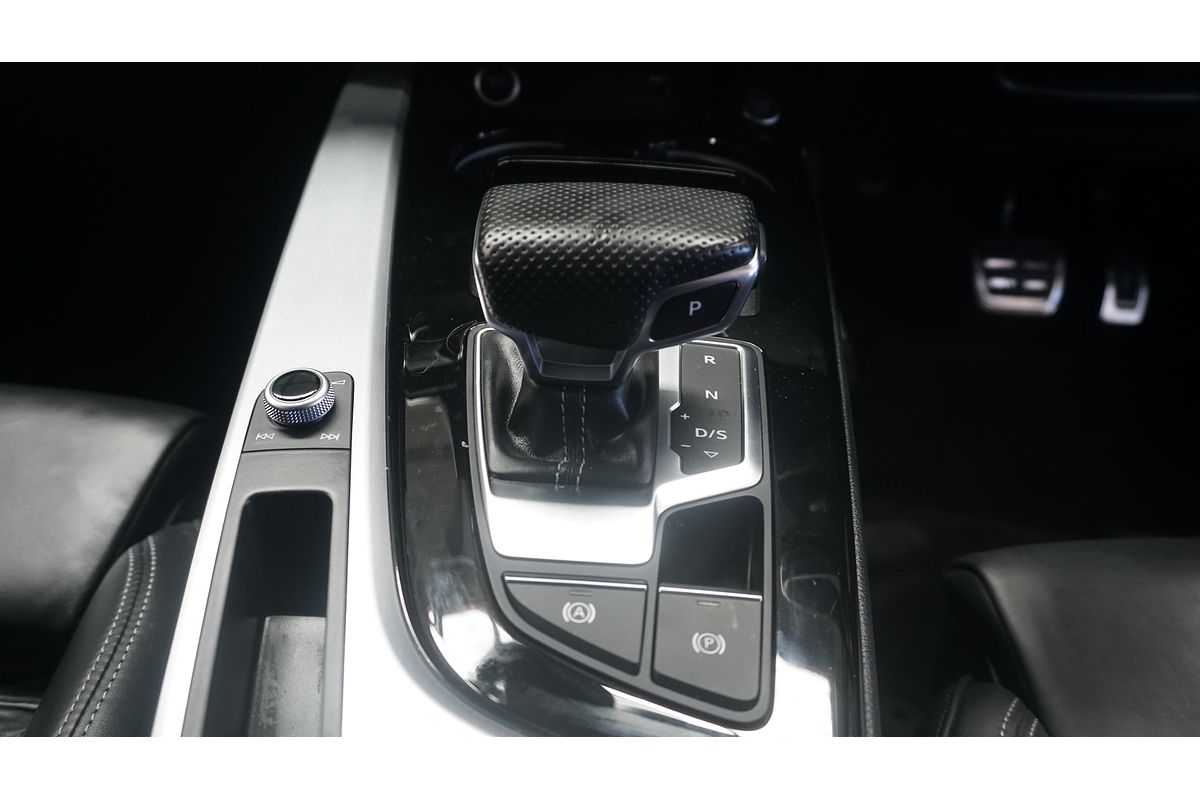 2021 Audi A5 45 TFSI S line F5