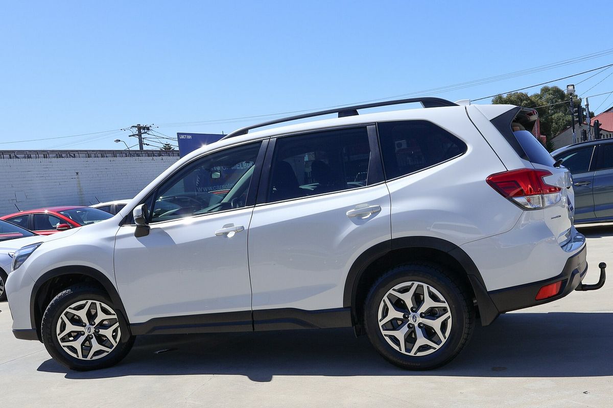 2021 Subaru Forester 2.5i S5