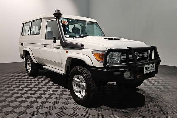 2020 Toyota Landcruiser GXL Troopcarrier VDJ78R