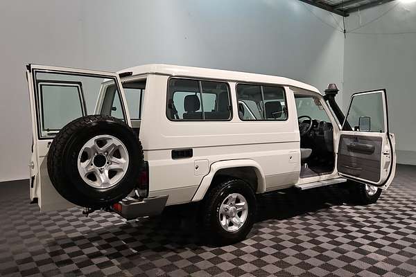 2020 Toyota Landcruiser GXL Troopcarrier VDJ78R