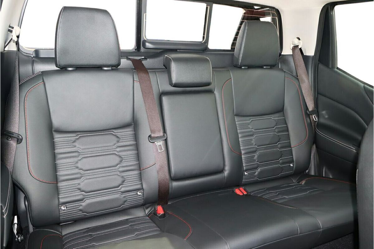 2024 Nissan Navara PRO-4X Warrior D23 4X4