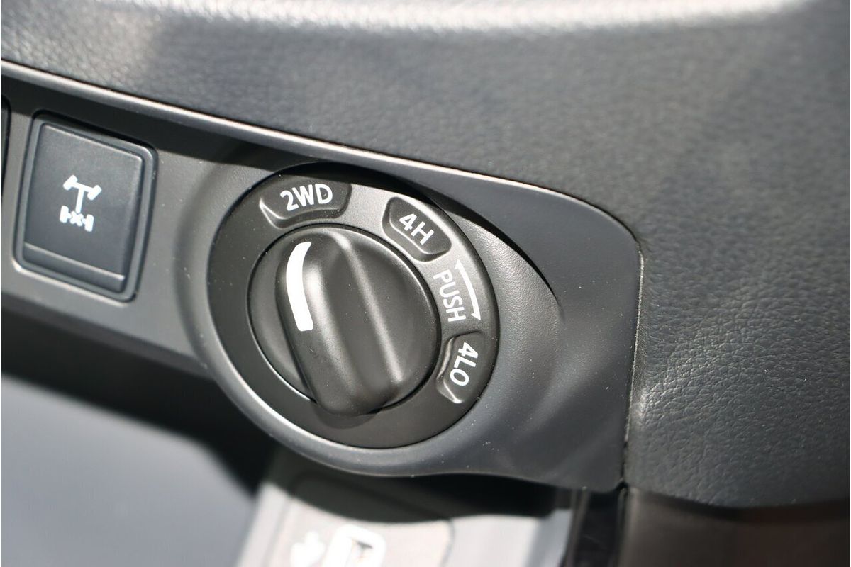 2024 Nissan Navara PRO-4X Warrior D23 4X4