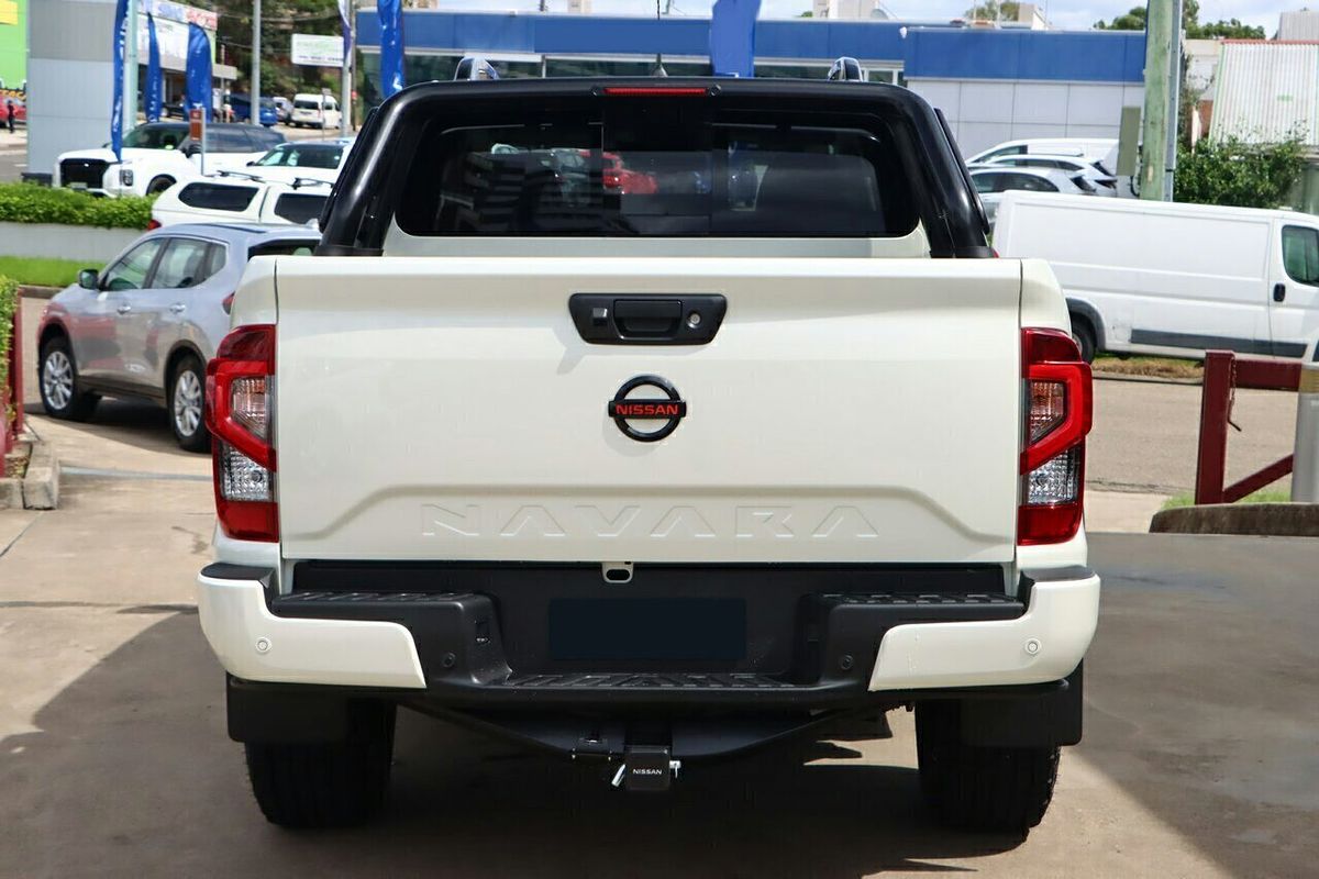 2024 Nissan Navara PRO-4X Warrior D23 4X4