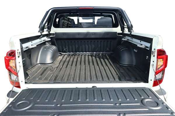 2024 Nissan Navara PRO-4X Warrior D23 4X4