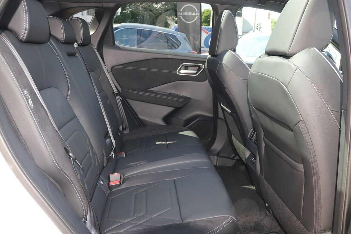 2025 Nissan QASHQAI N-DESIGN e-POWER J12