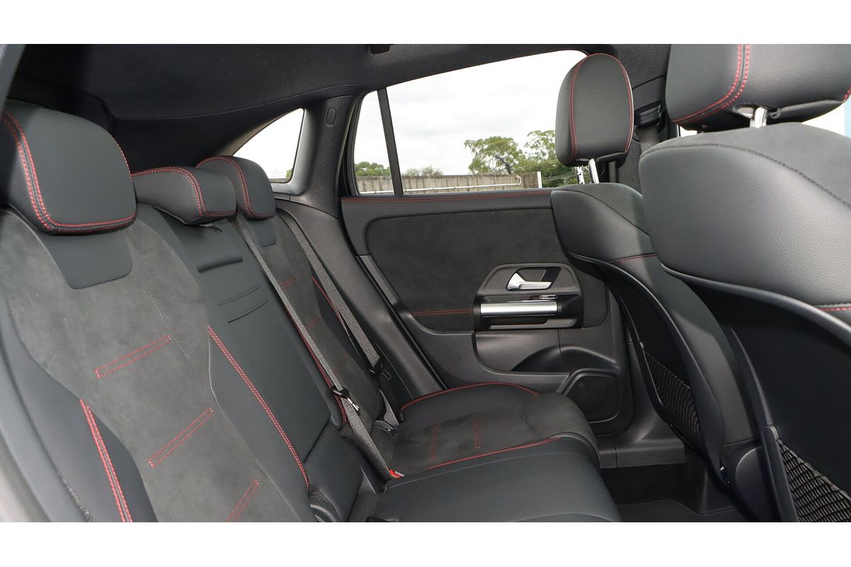 2024 Mercedes-Benz GLA-Class GLA200 H247