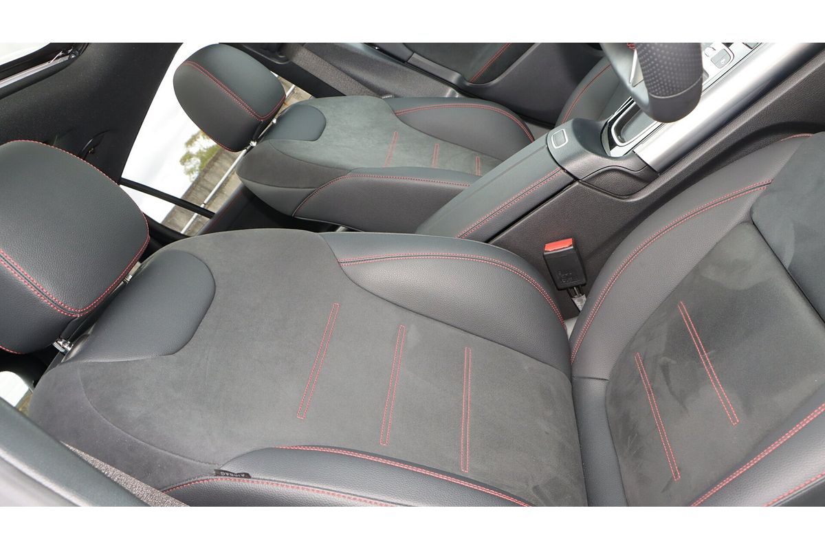2024 Mercedes-Benz GLA-Class GLA200 H247
