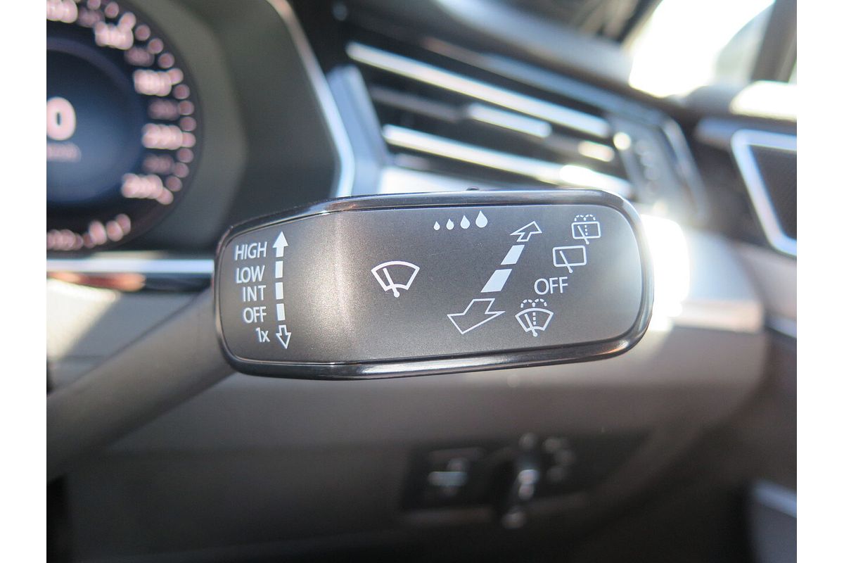 2017 Volkswagen Passat 206TSI R-Line B8