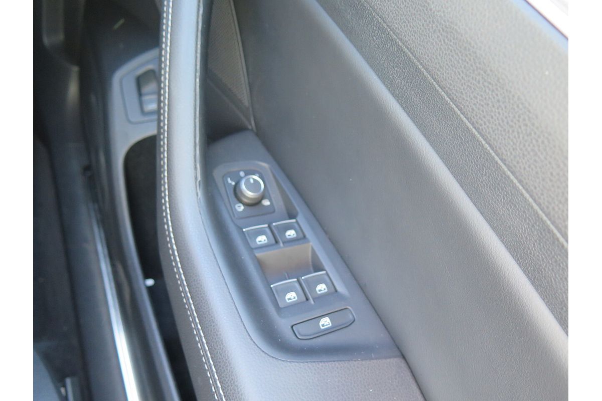 2017 Volkswagen Passat 206TSI R-Line B8