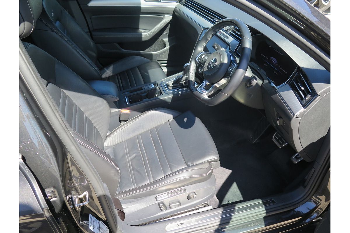 2017 Volkswagen Passat 206TSI R-Line B8