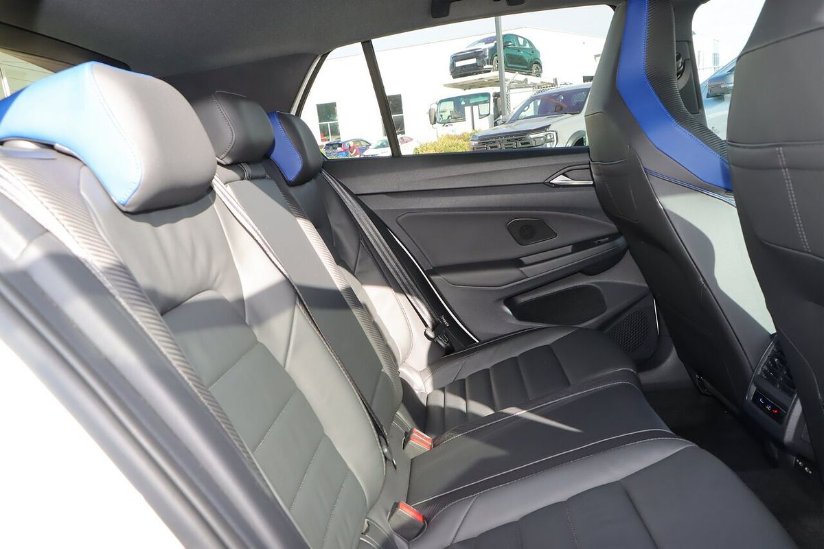2022 Volkswagen Golf R 8