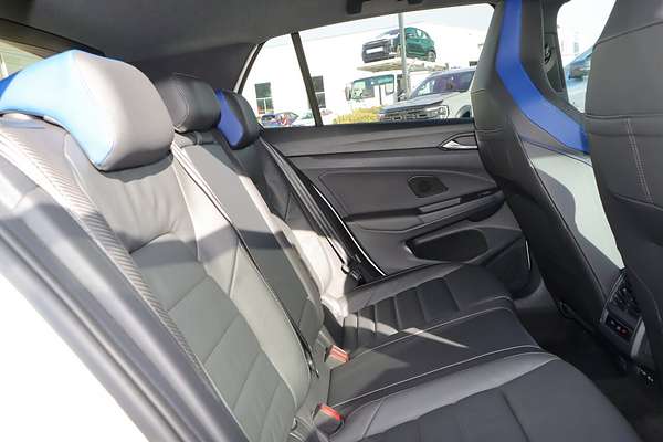 2022 Volkswagen Golf R 8