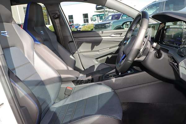 2022 Volkswagen Golf R 8
